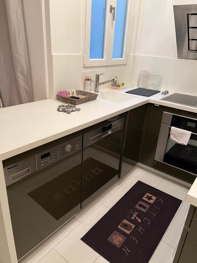 Aparthotel Raynouard Apartment Parigi